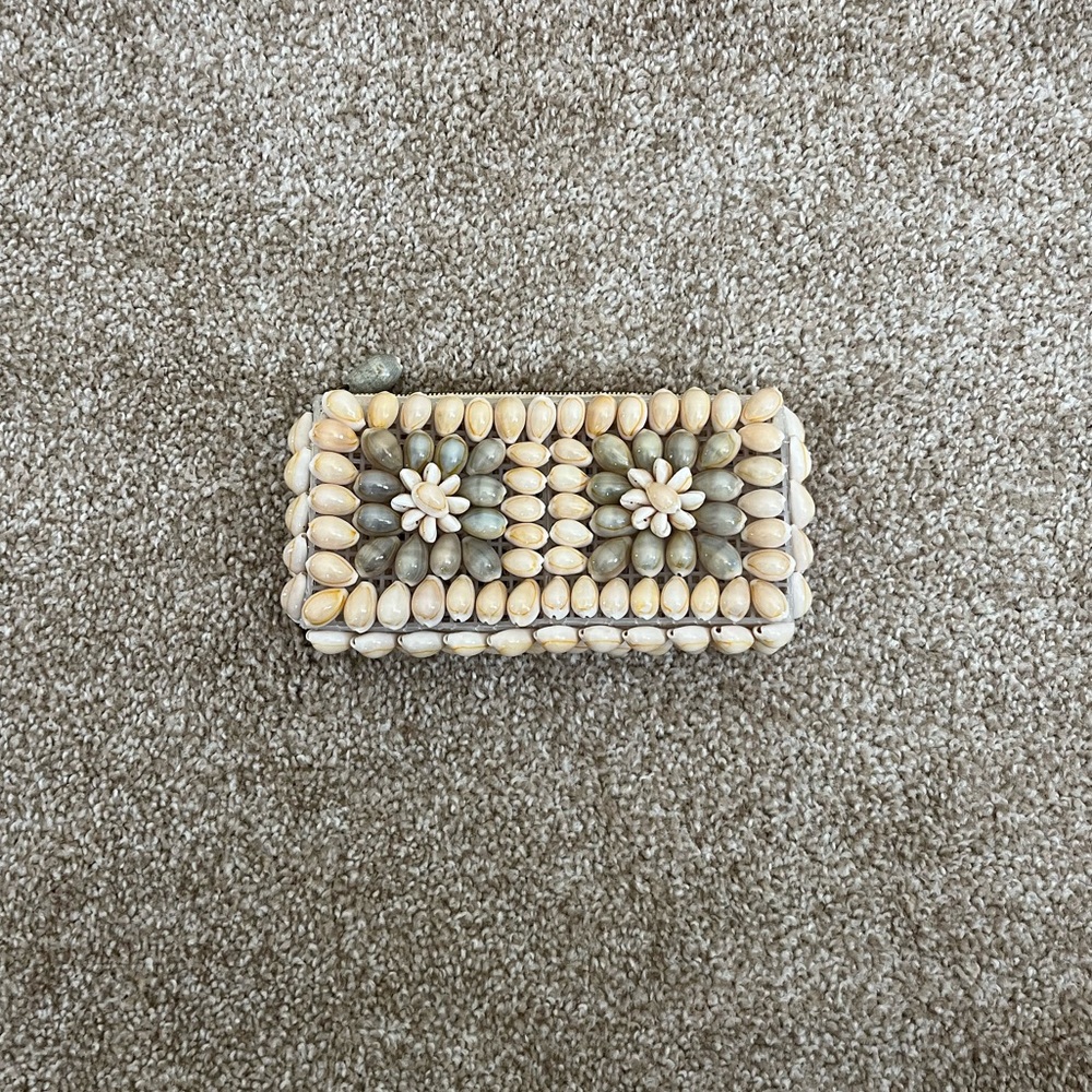 Seashell Clutch
